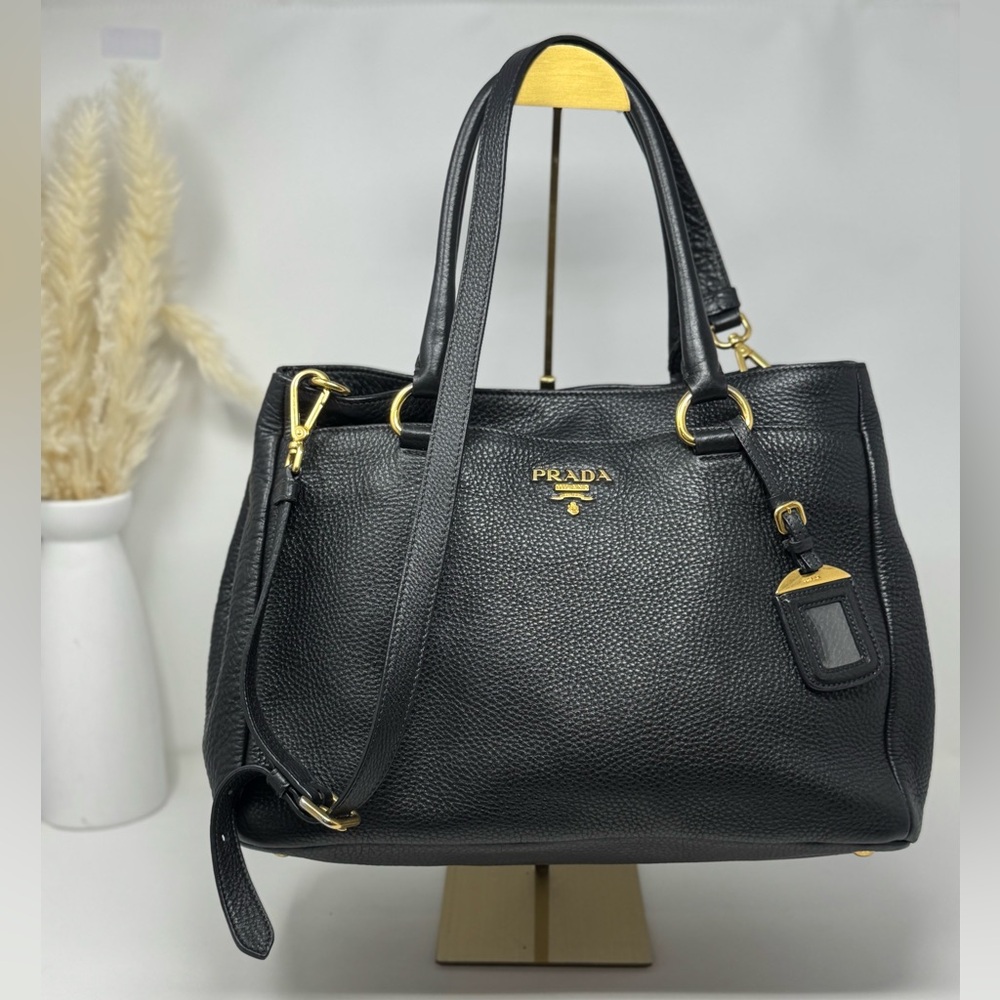 💯Authentic Preloved PRADA Vitello Daino Leather Top Handle Bag